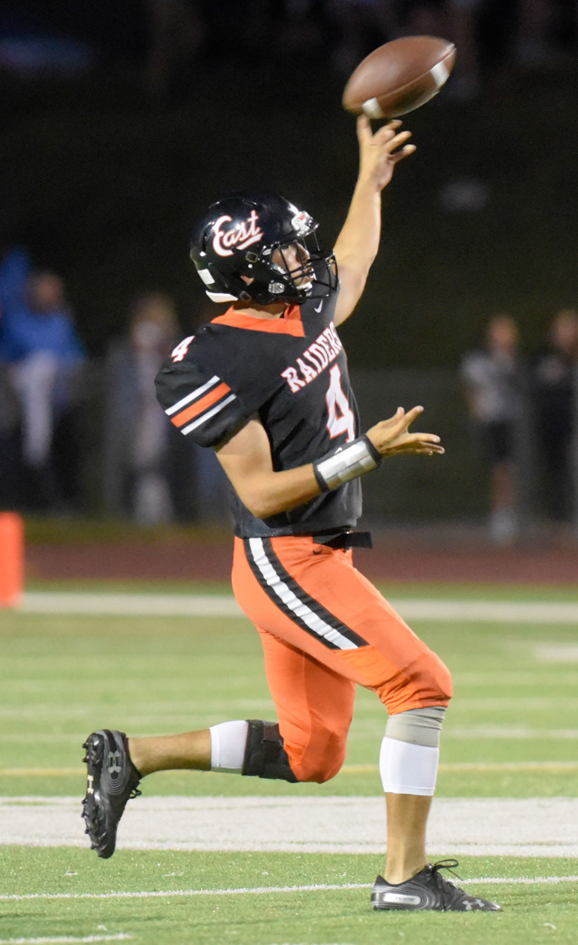 Football Bishop Heelan at Sioux City East